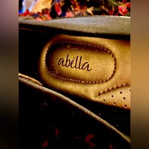 Abella black platform heel shoes, size 9